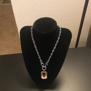 Necklace and earring set